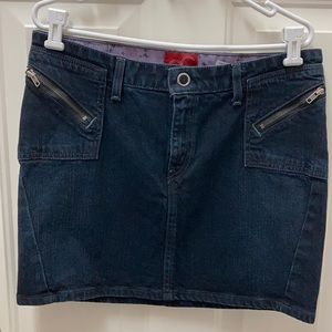 LEVI’S JEANS MINI SKIRT SIZE 14